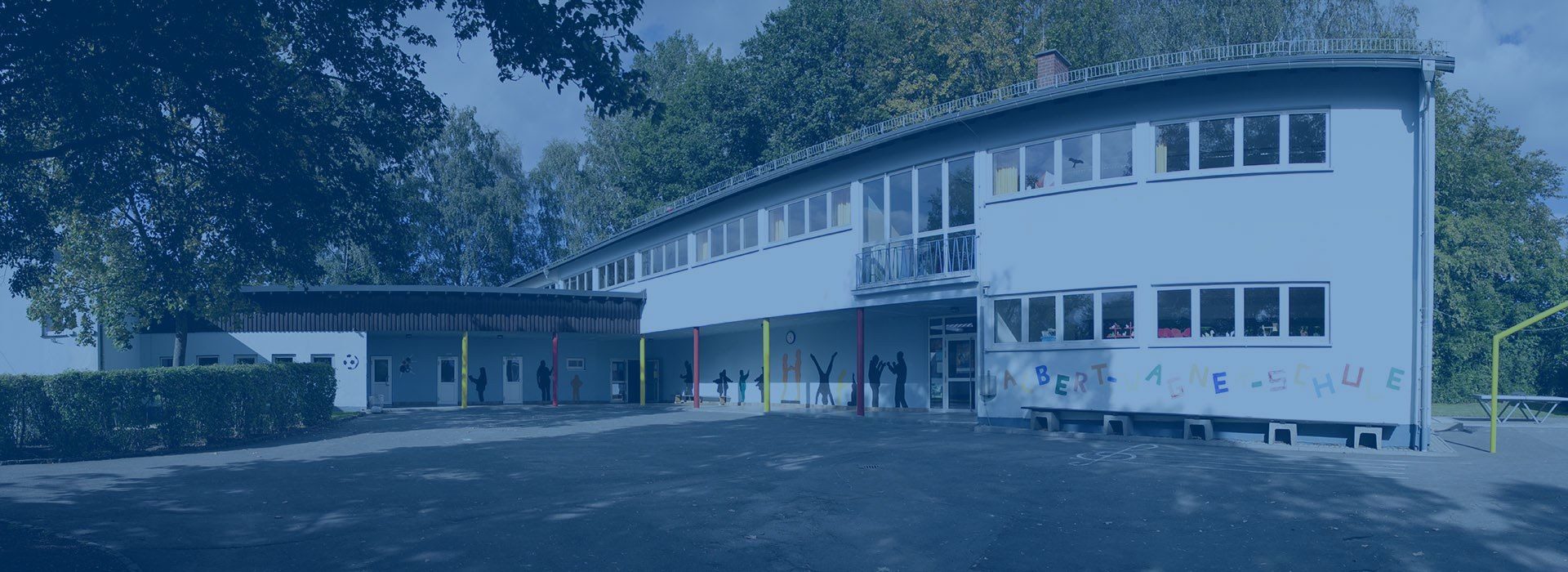 Albert Wagner Schule Panorama1 Blau